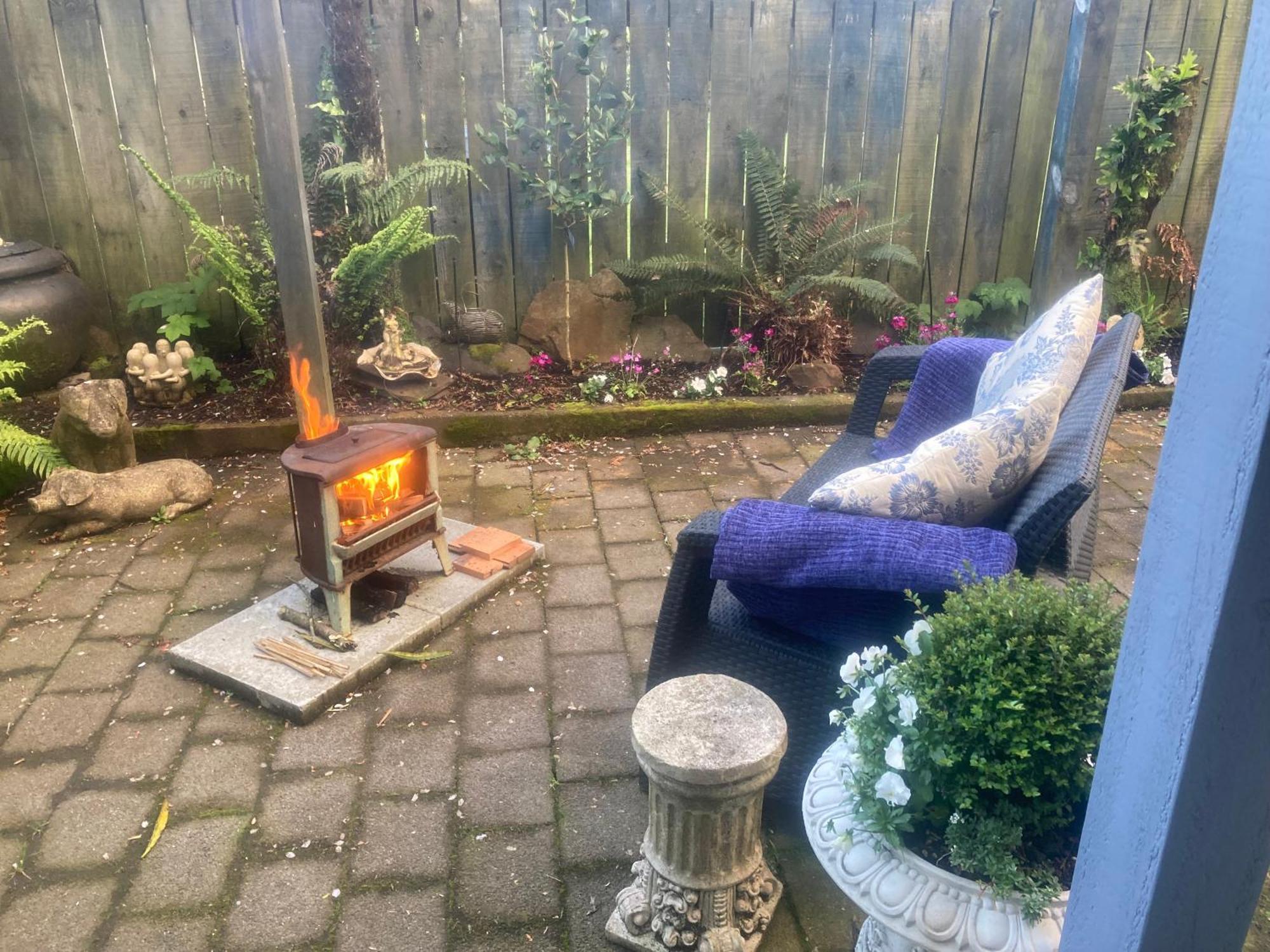 Anglers Adventure Paradise Cabin Bnb Wifi Parking Turangi Exterior foto